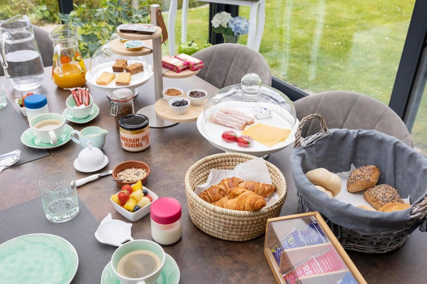B&B La Villa Orchidees, Breakfast Included Bassenge Exterior photo